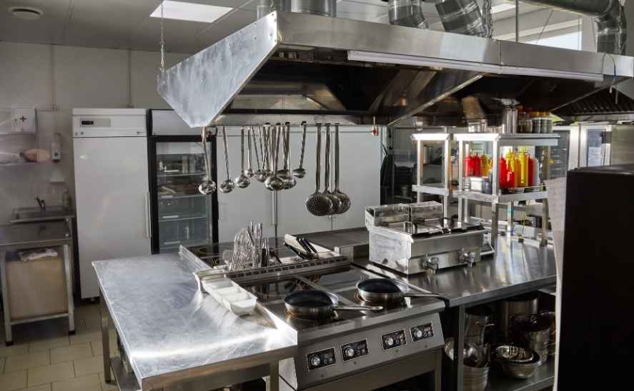 Apa Itu Cloud Kitchen? Kenali Konsep dan Peralatannya