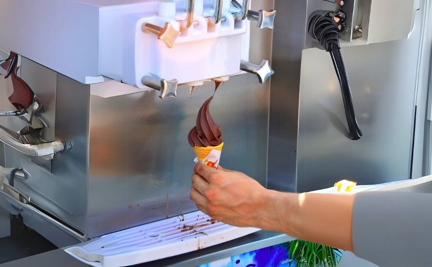 Kelebihan Mesin Pembuat Es Krim Cone