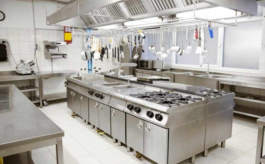Daftar Peralatan Dapur Lengkap untuk Restoran Baru: Wajib Punya!