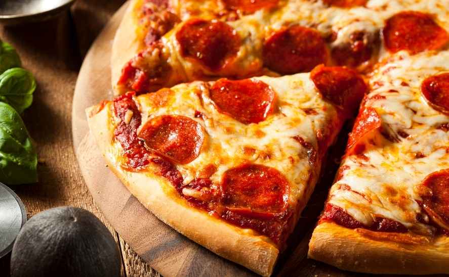 Ingin Jual Pizza di Resto Anda? Alat Ini Wajib Dimiliki!