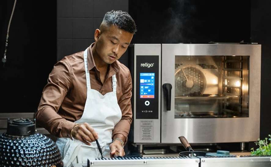Oven Konveksi Adalah Peralatan Wajib Bakery, Ini Alasannya