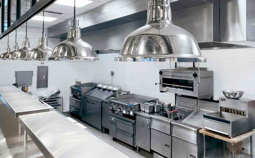 Tips Memilih Distributor Peralatan Dapur Hotel untuk Investasi Jangka Panjang