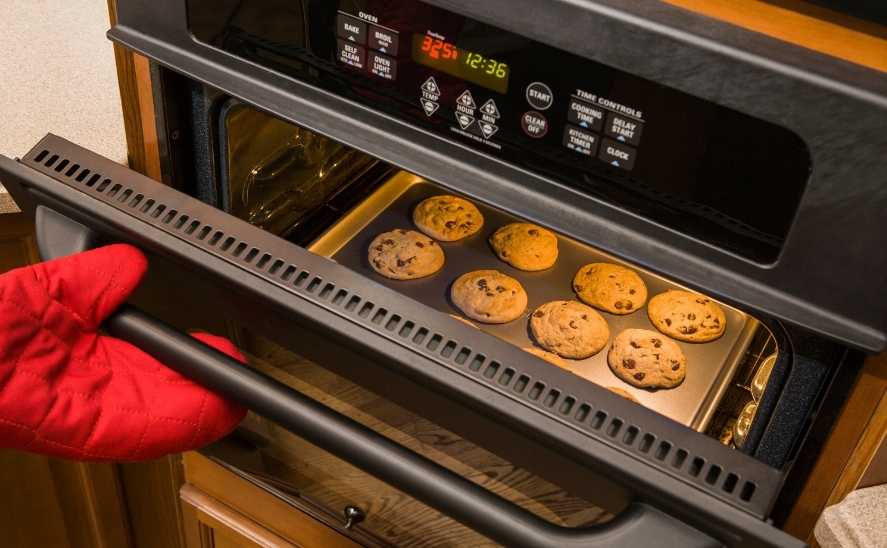 Trik Mengoptimalkan Penggunaan Oven Listrik Yang Bagus