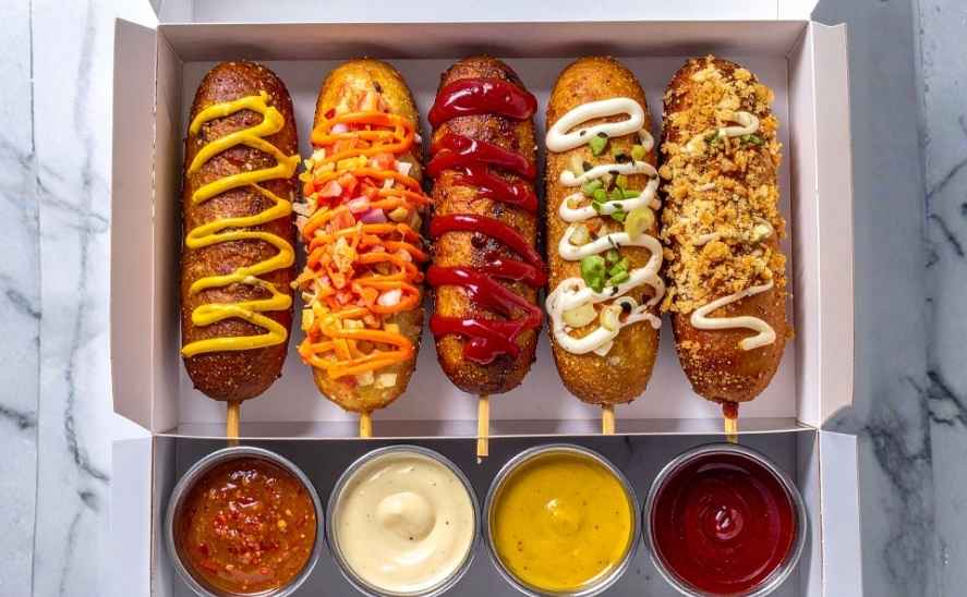 makanan corn dog